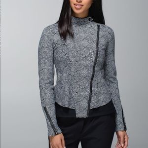 Lululemon Bust A Move Jacket Plush Petal Black